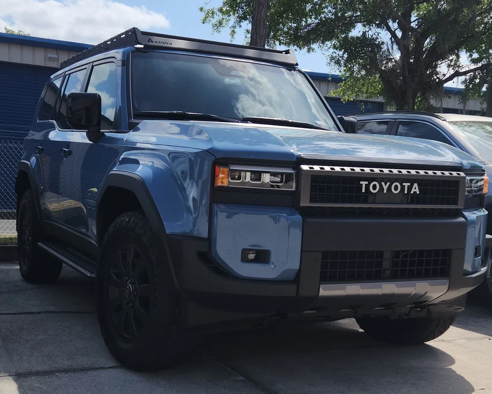 Heavy-duty Land Cruiser 250 series roof rack with 900 lbs static load capacity, perfect for rooftop tents (RTT).